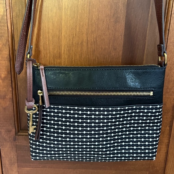 Fossil Black and Brown Crossbody Bag - Picture 2 of 9